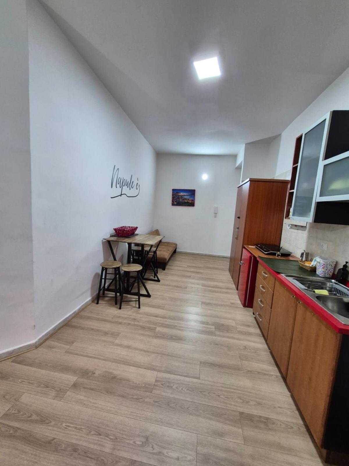 A Casa Di Ilaria Apartment Наполи Екстериор снимка